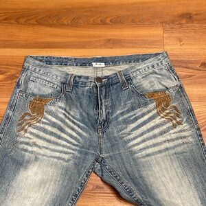 vintage 90s Miskeen embroidered baggy jeans
Men’s W38 L32